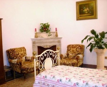 Tanina B & B Sassari Room photo